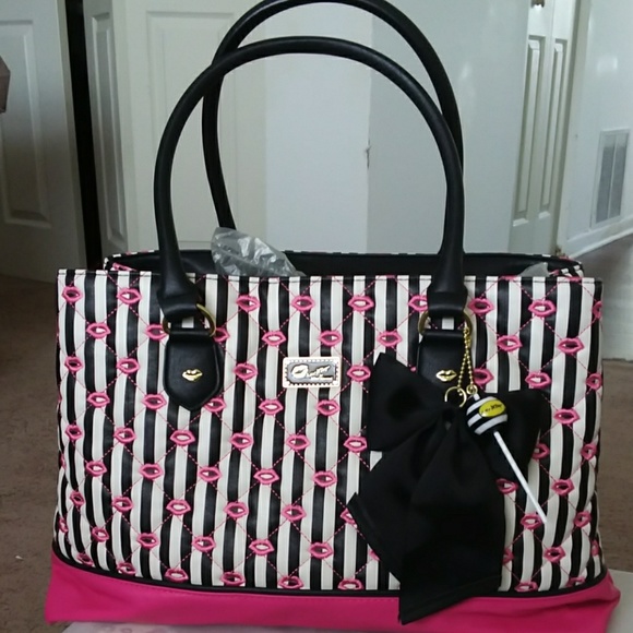 Betsey Johnson Handbags - Betsy johnson black and pink lollipop handbag